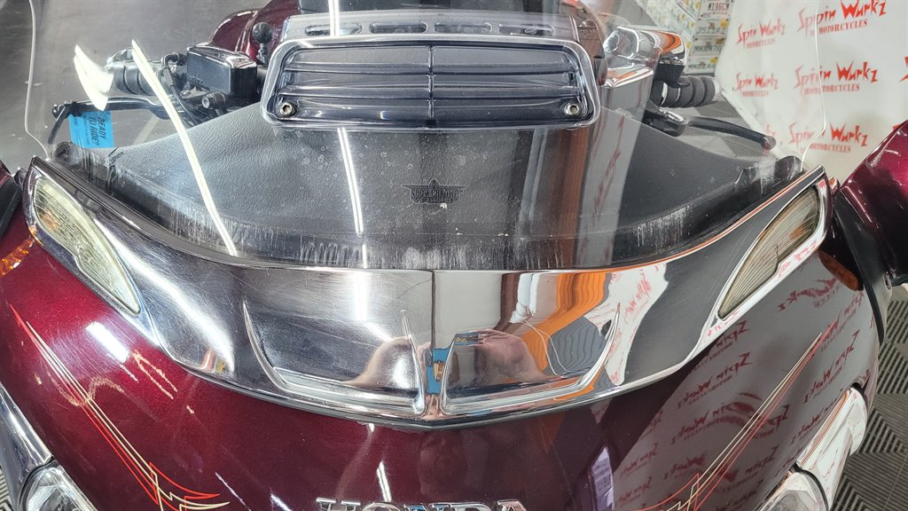 2008 Honda Gold Wing - $20,000