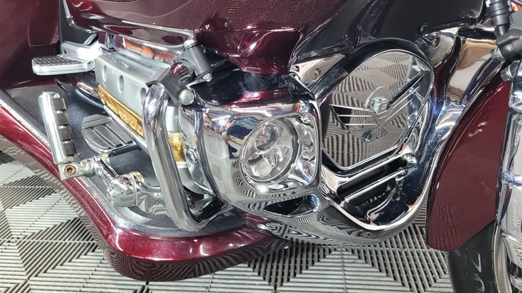 2008 Honda Gold Wing - $20,000