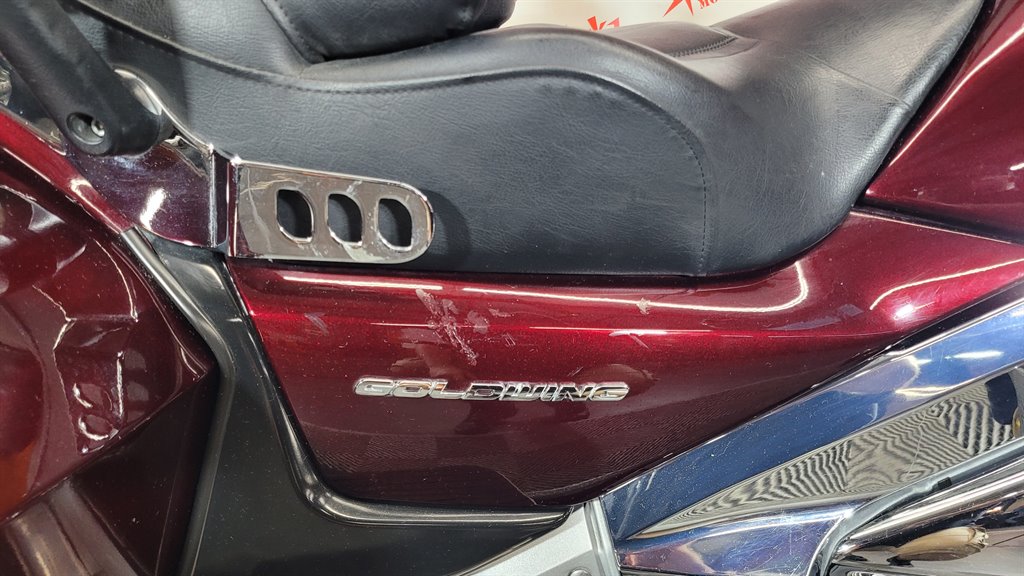 2008 Honda Gold Wing - $20,000