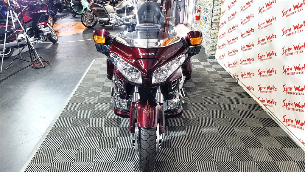 2008 Honda Gold Wing - $20,000