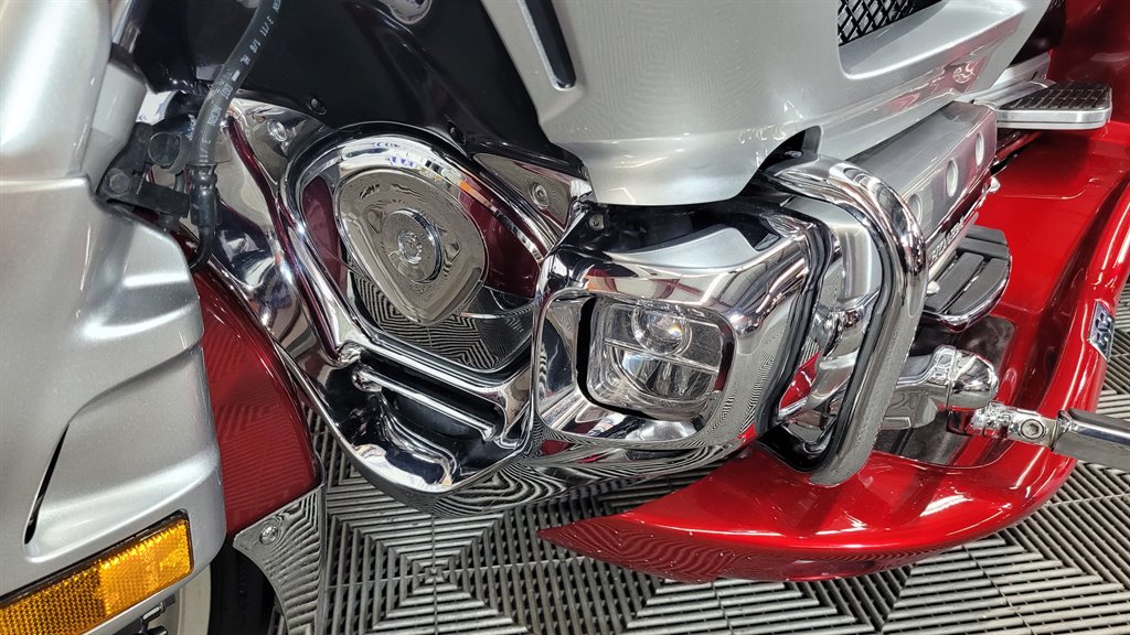 2012 Honda Goldwing GL1800 CSC  - $28,000