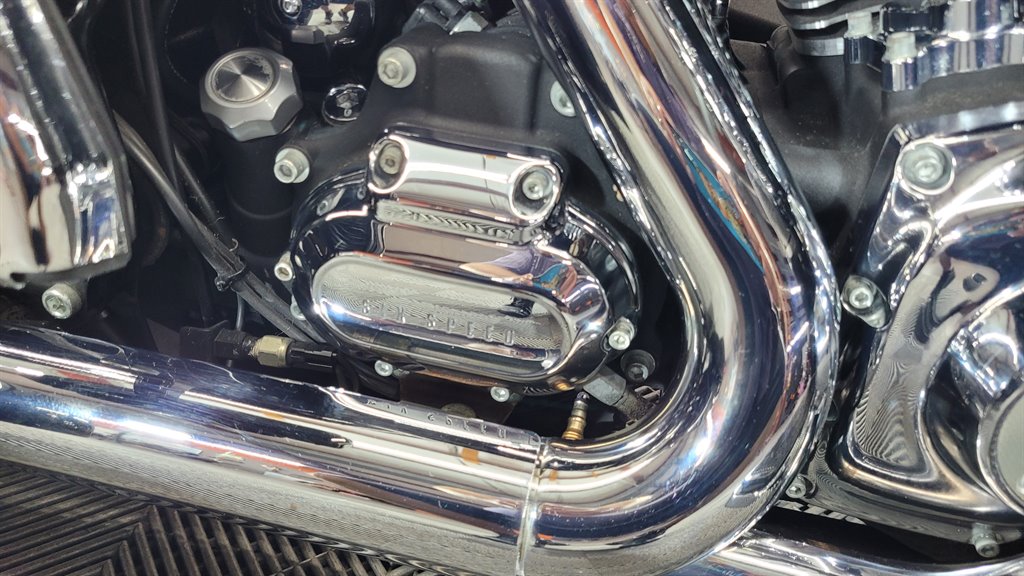2011 Harley Davidson Ultra Classic Flhtcu - $23,000