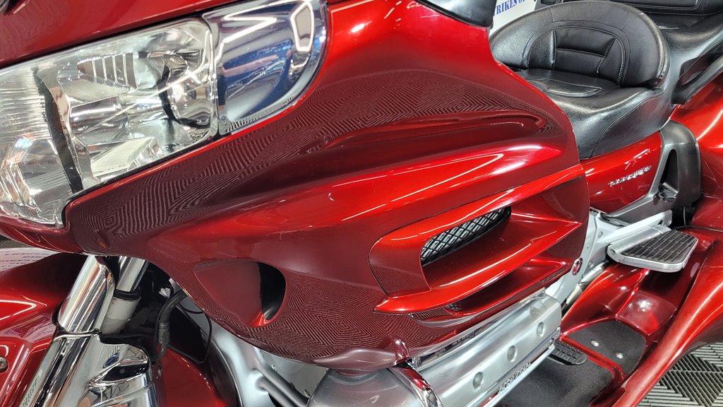 2010 Honda Gold Wing - $24,000