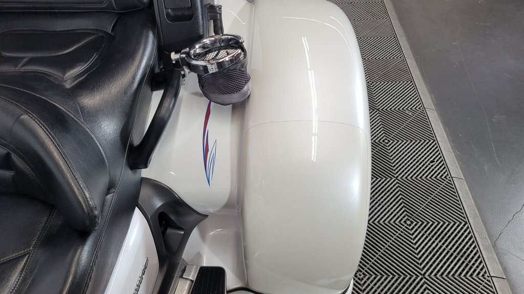 2008 Honda Gold Wing - $19,000