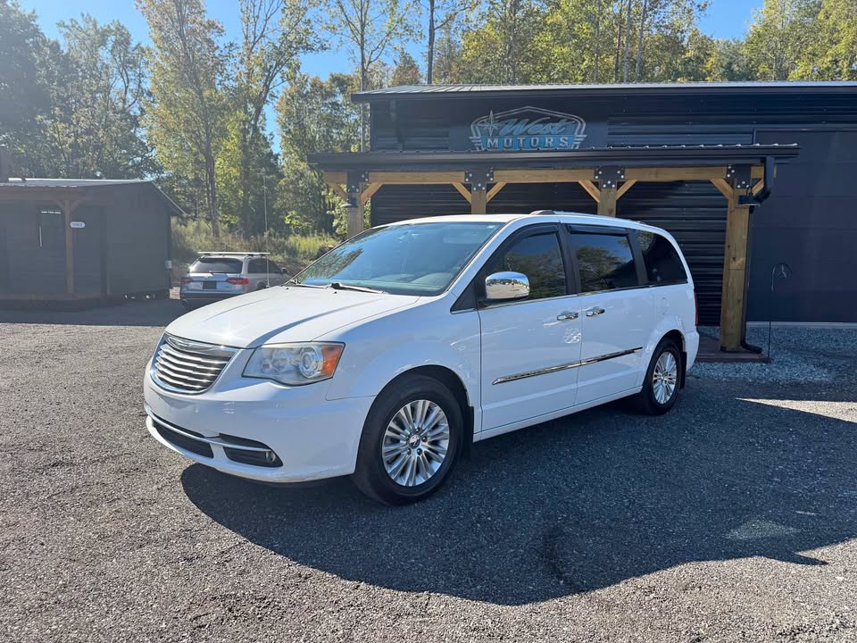 2014 Chrysler Town And Country