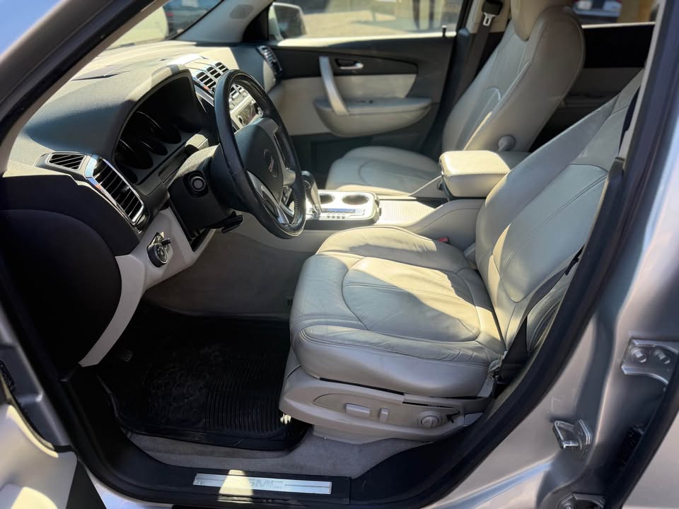 2012 GMC Acadia