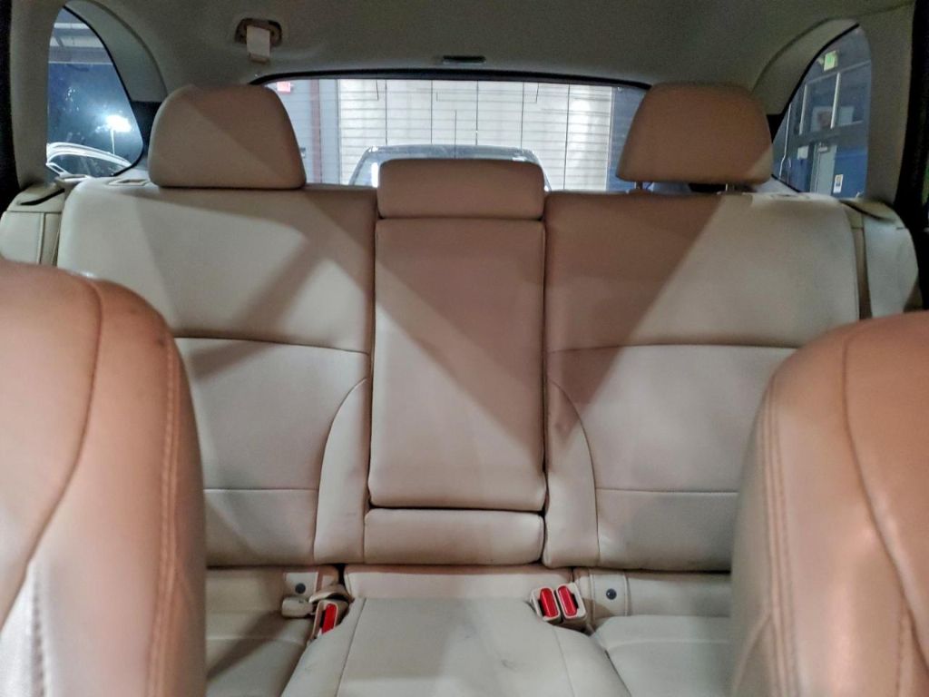 2015 Subaru Outback - $7,499