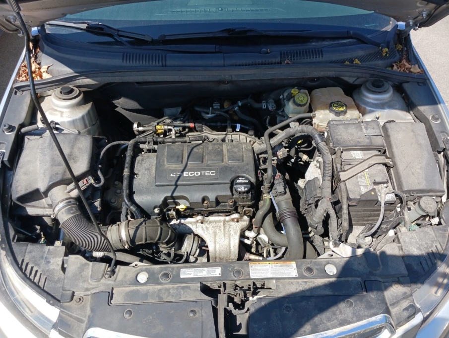 2016 Chevrolet Cruze - $6,500