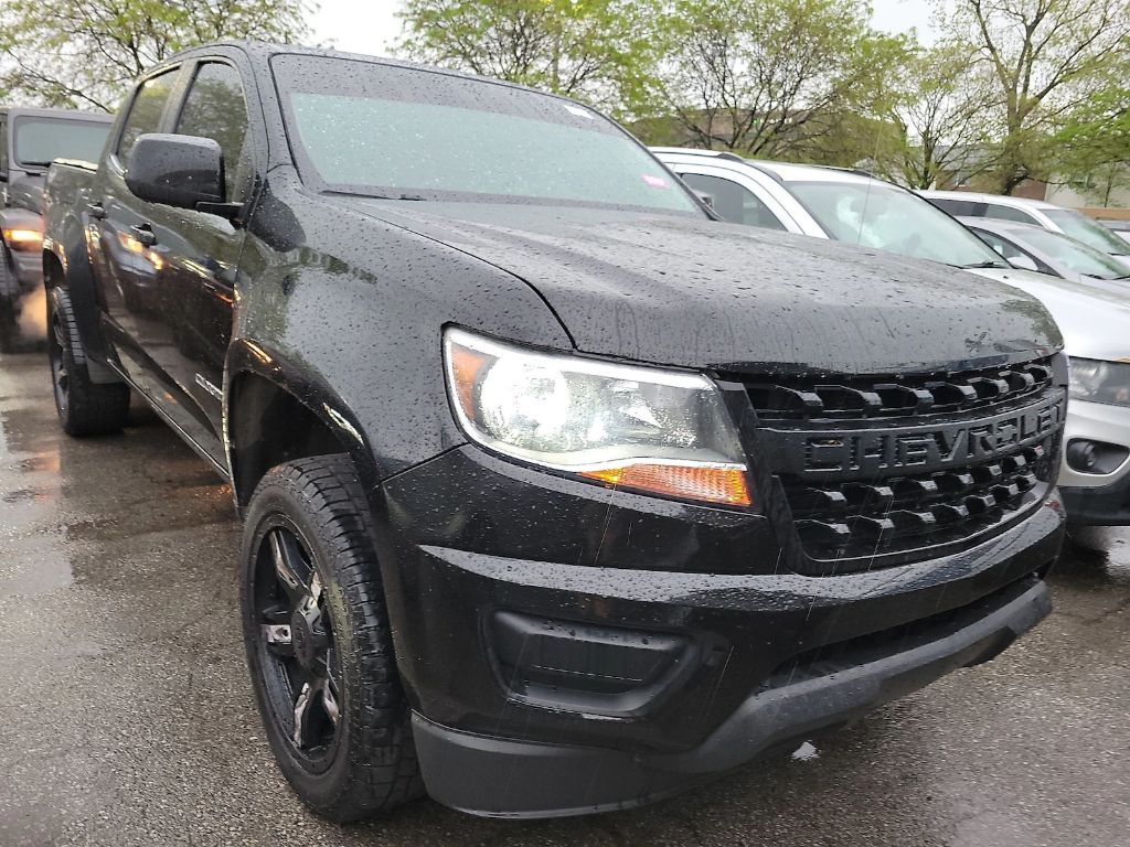 2015 Chevrolet Colorado - $9,900