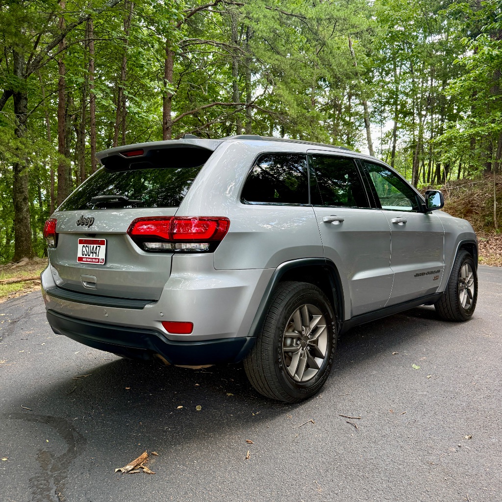 2016 Jeep Cherokee - $9,500