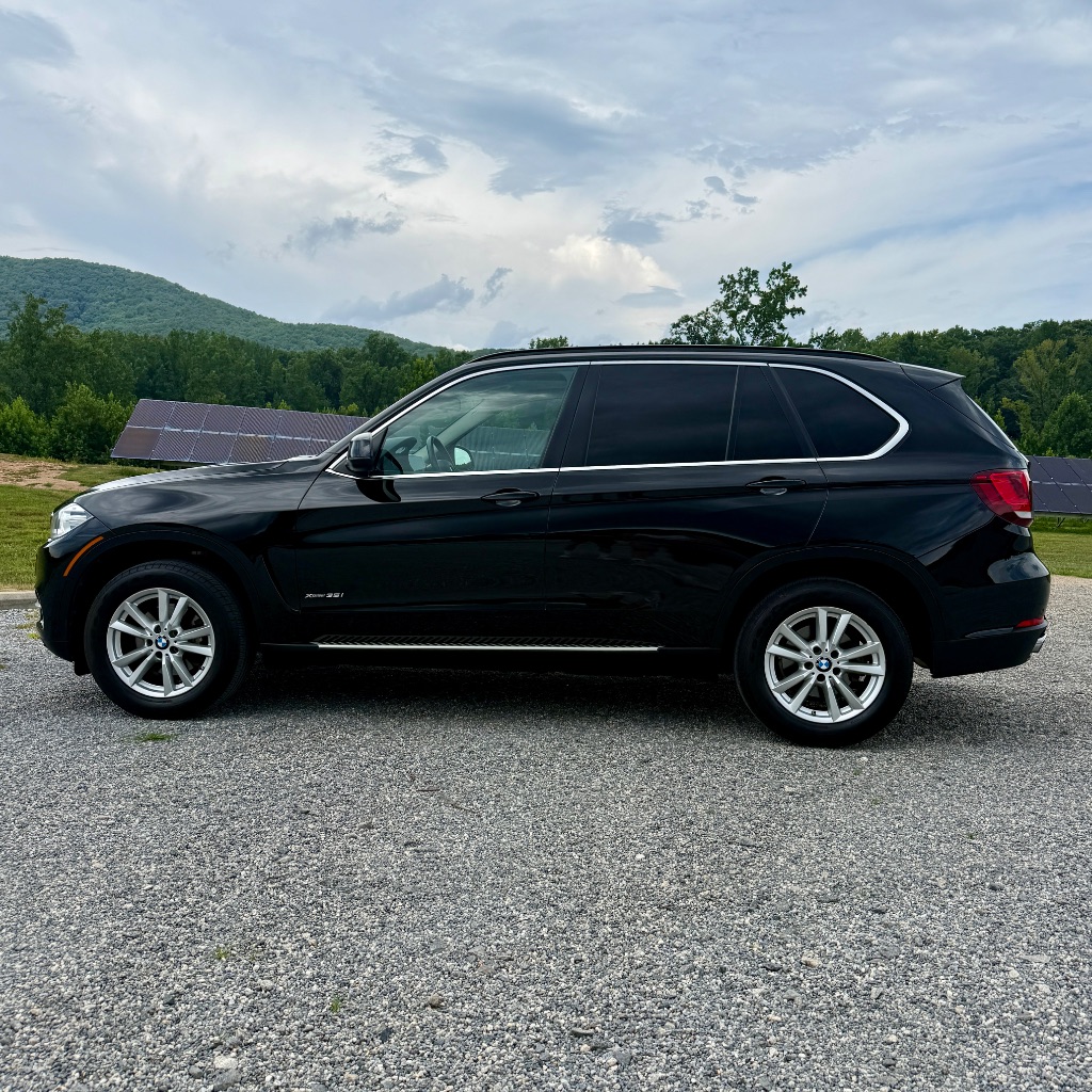2015 BMW X5 - $8,500