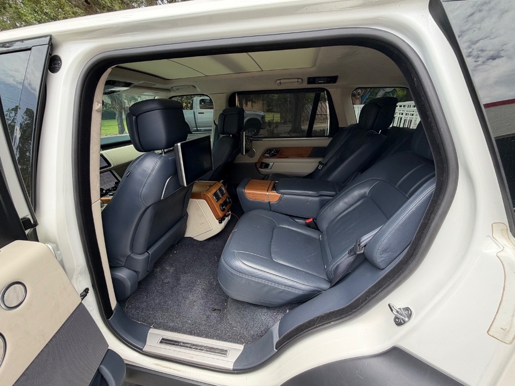 2020 Land Rover Range Rover - $47,500