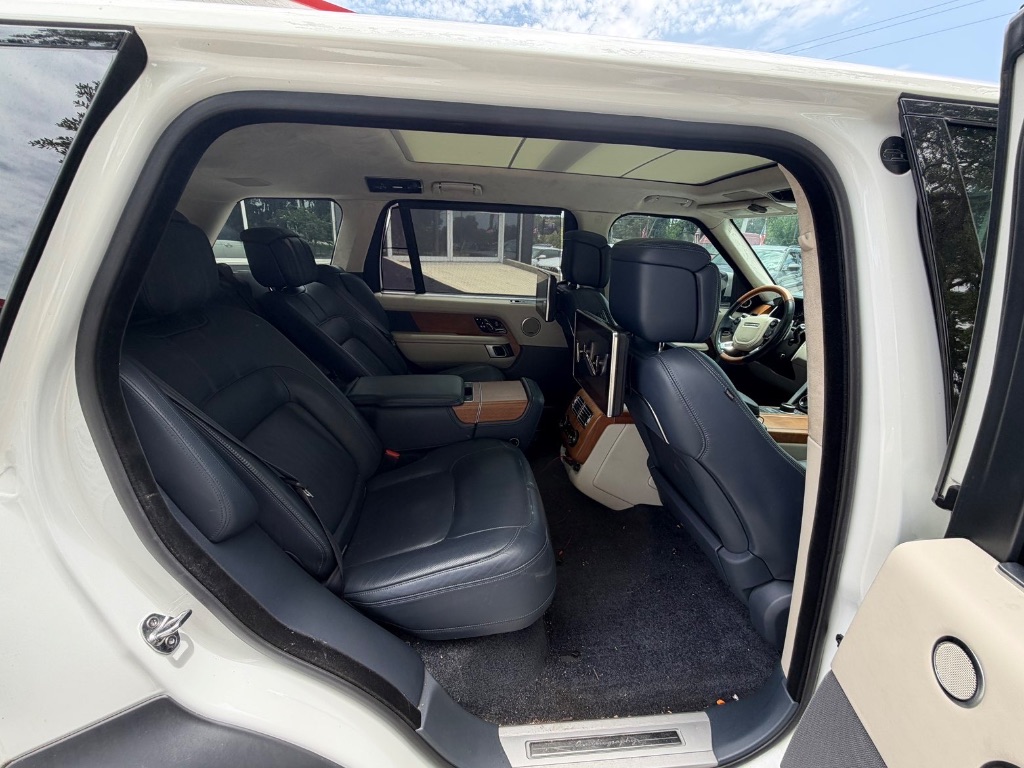 2020 Land Rover Range Rover - $47,500