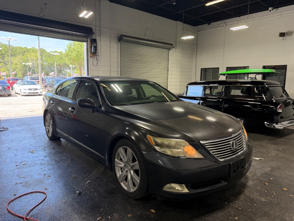 2008 Lexus LS - $8,500