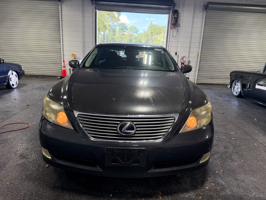 2008 Lexus LS - $8,500