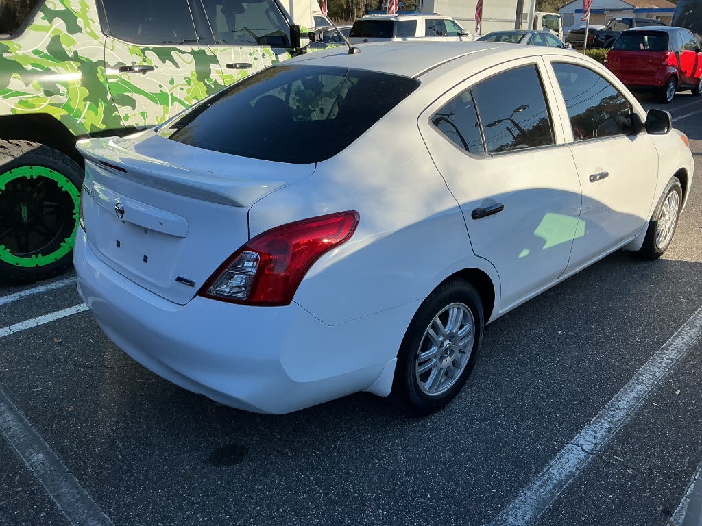 2014 Nissan Versa - $7,999