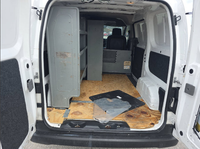 2015 Nissan NV200 - $7,999