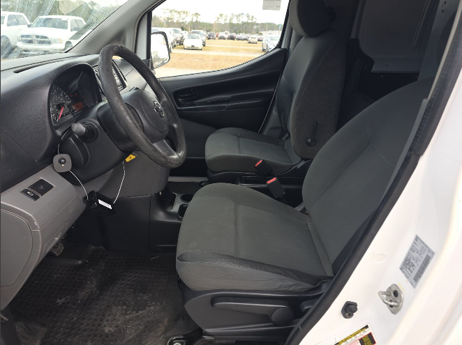 2015 Nissan NV200 - $7,999