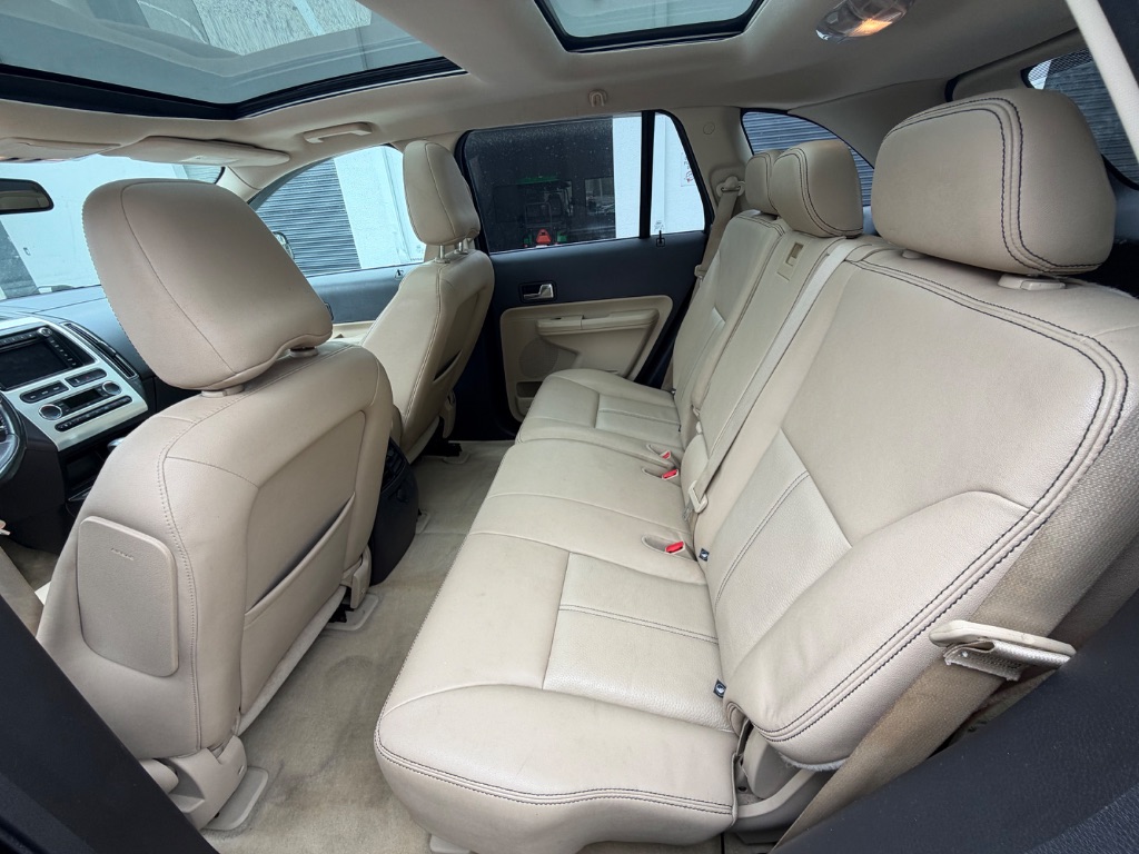 2010 Ford Edge - $6,999