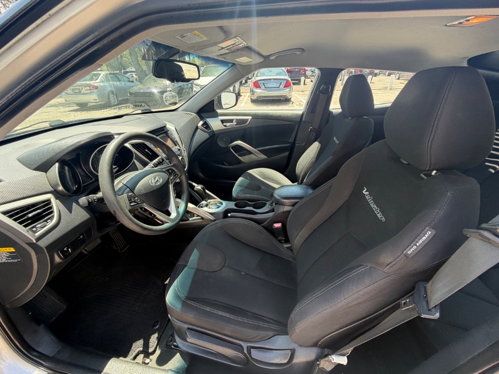 2012 Hyundai Veloster - $7,495