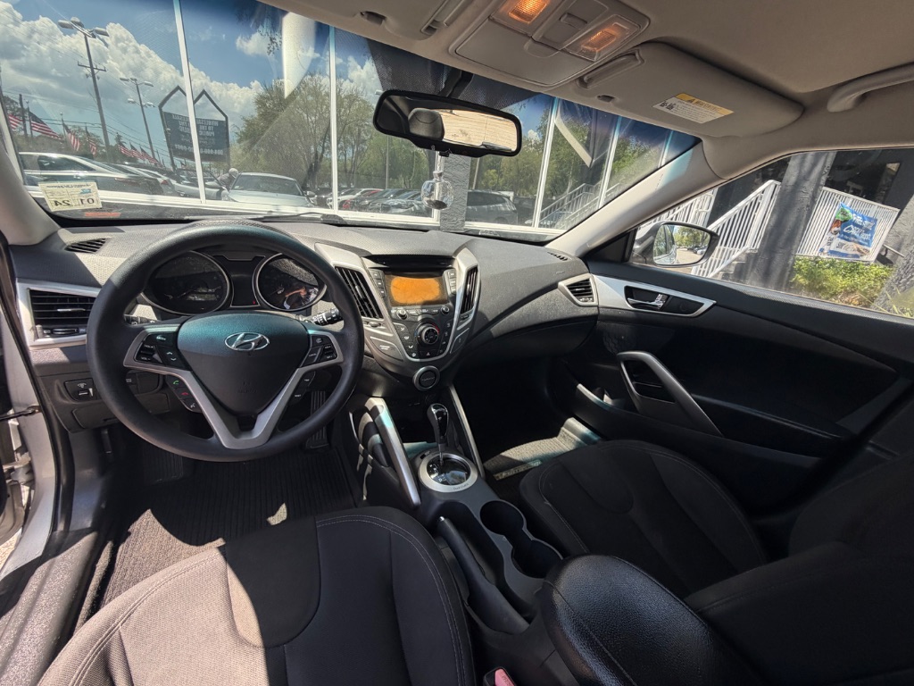 2012 Hyundai Veloster - $7,495