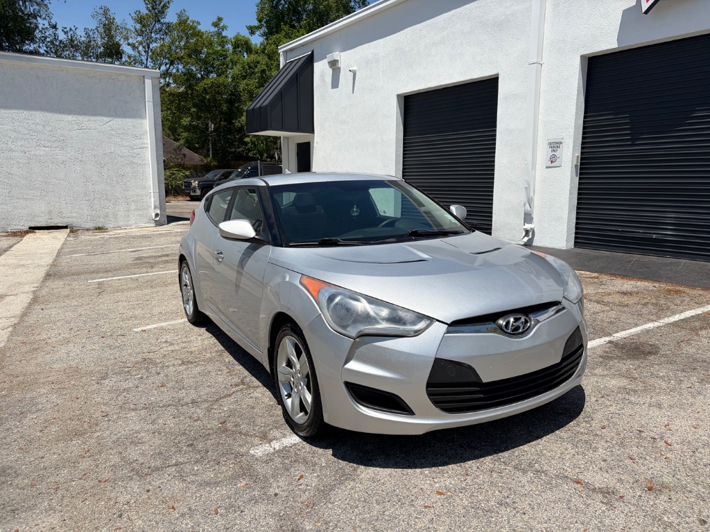 2012 Hyundai Veloster - $7,495