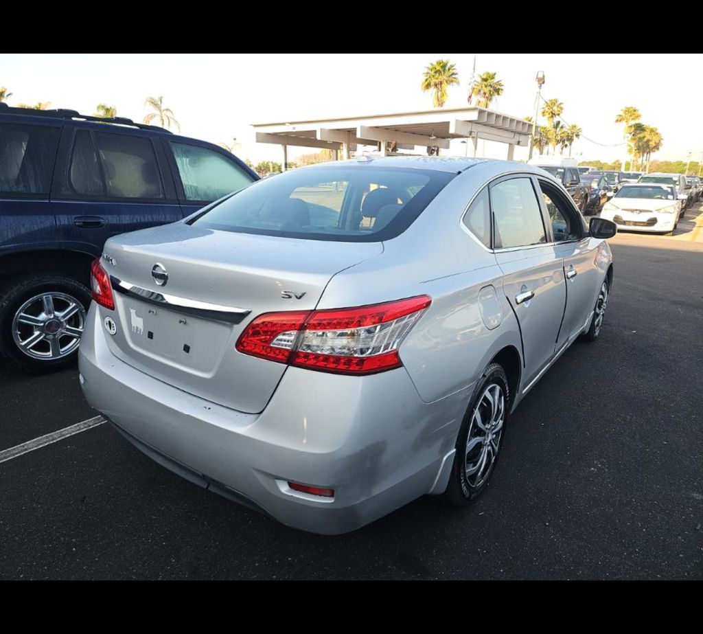 2015 Nissan Sentra - $7,500
