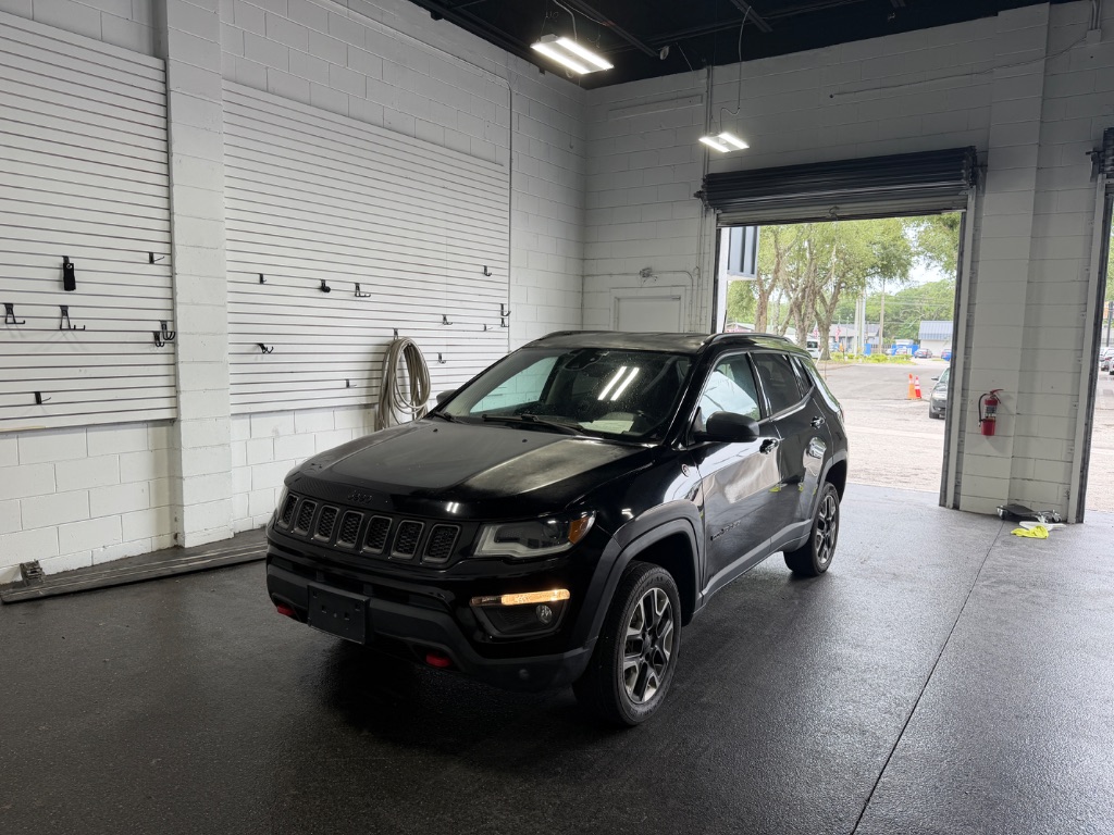 2018 Jeep Compass - $11,999