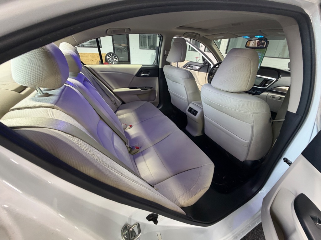 2016 Honda Accord - $17,220