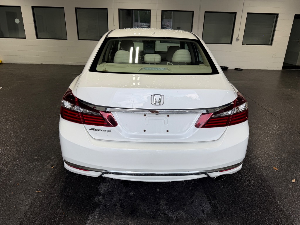 2016 Honda Accord - $17,220