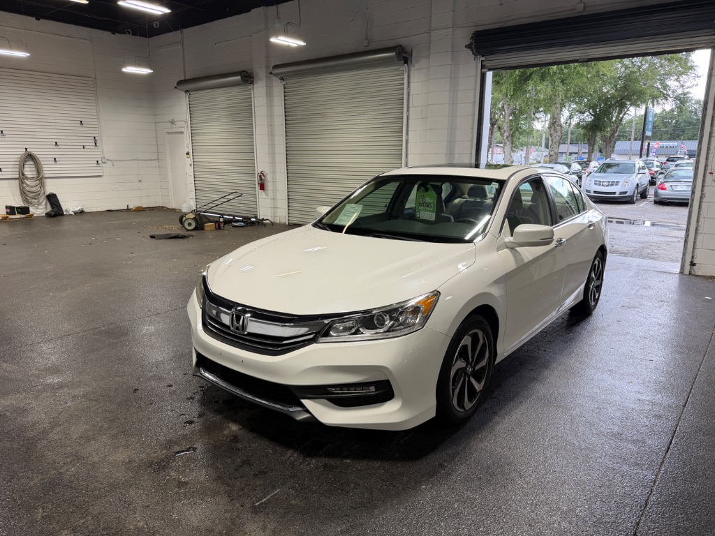 2016 Honda Accord - $17,220