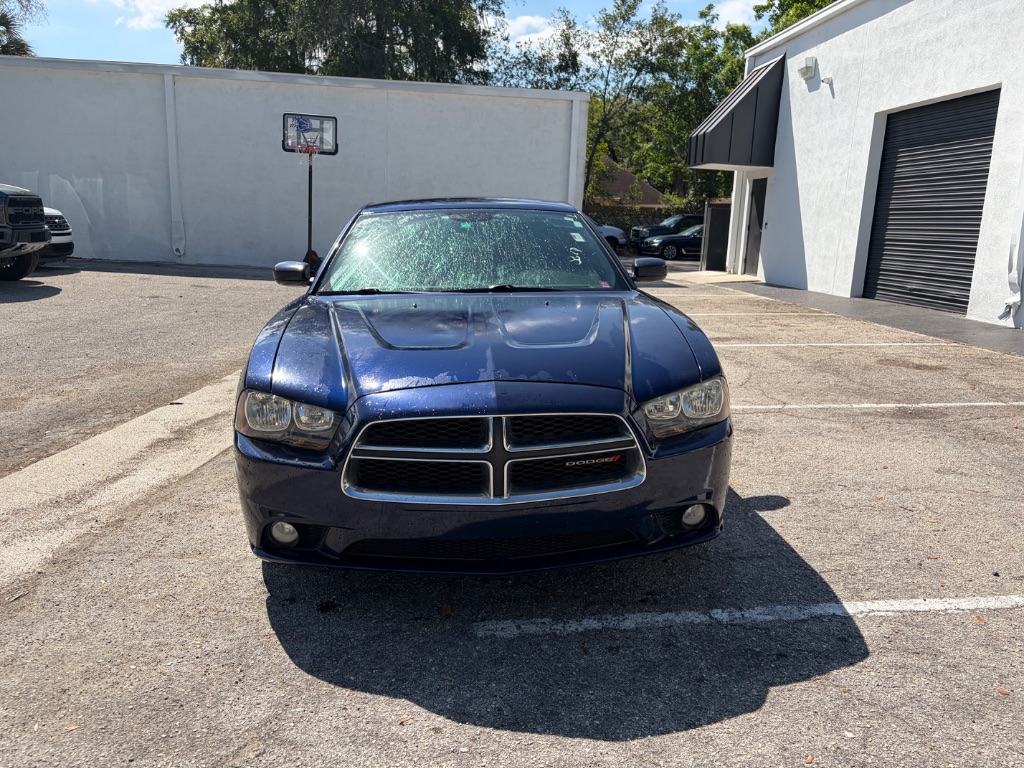 2014 Dodge Charger - $8,999