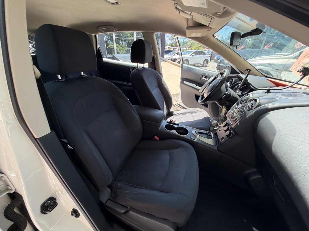 2014 Nissan Rogue - $5,999