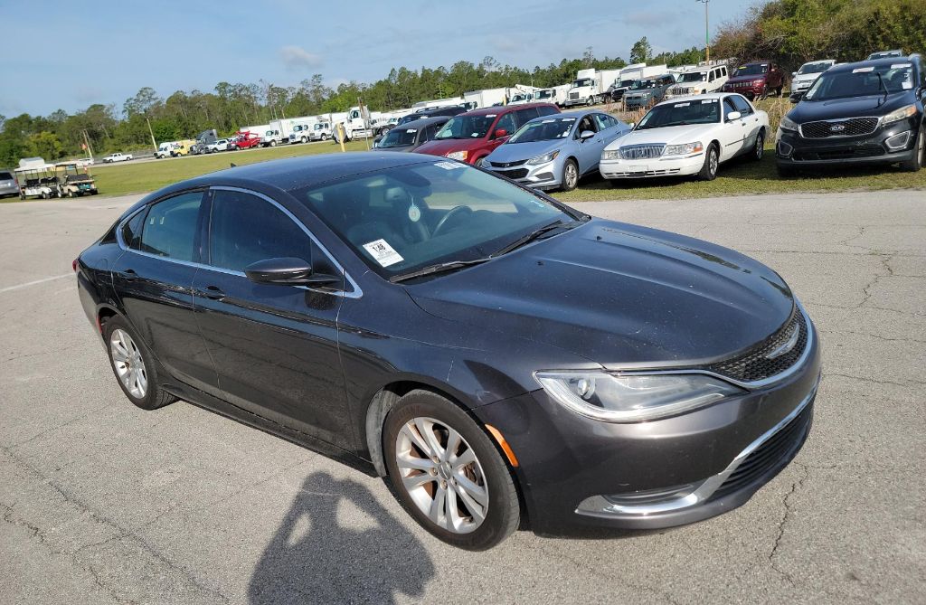 2017 Chrysler 200 - $9,999
