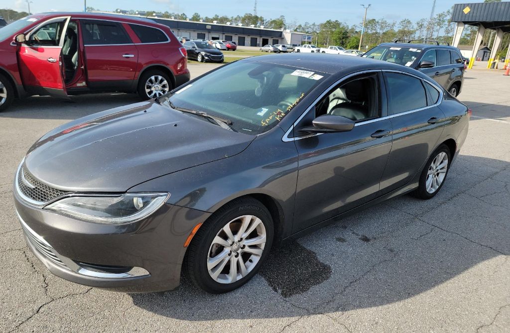 2017 Chrysler 200 - $9,999