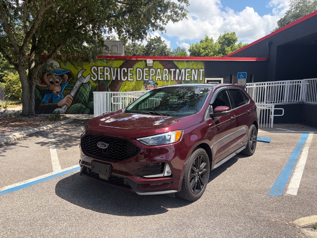 2020 Ford Edge - $24,000