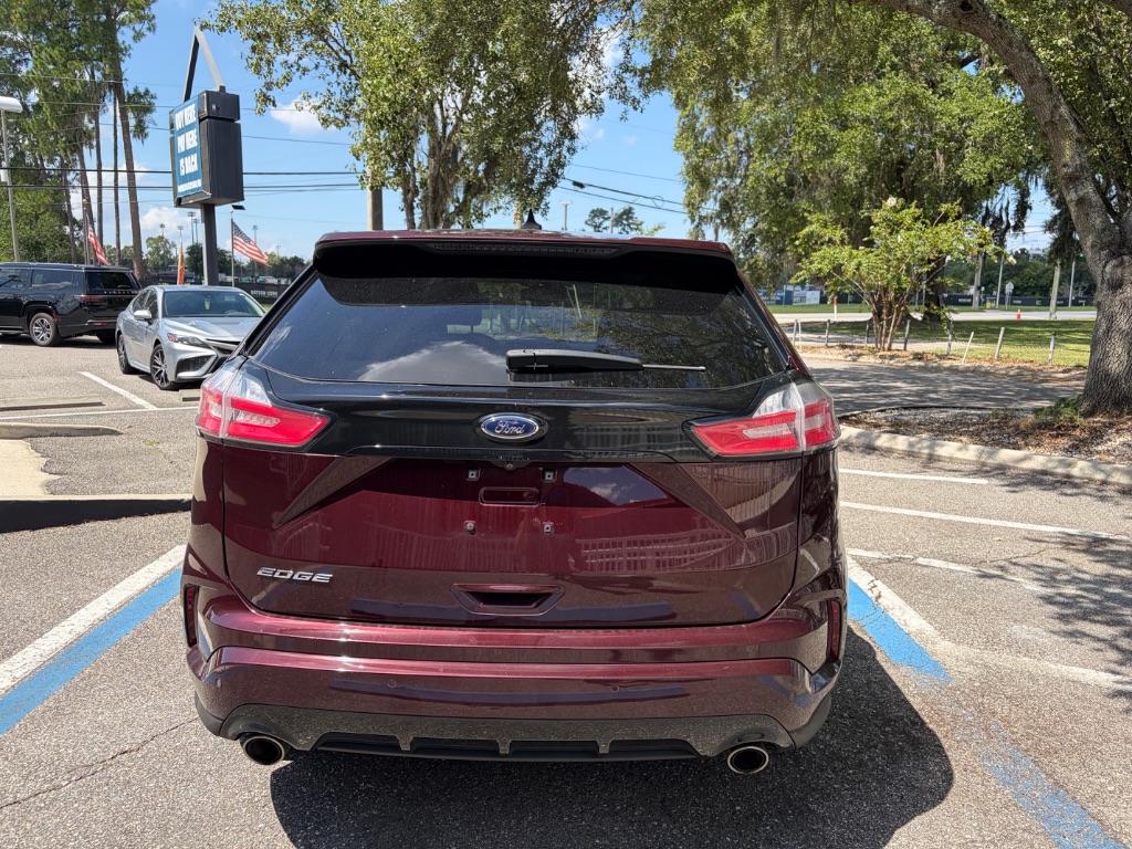 2020 Ford Edge - $24,000