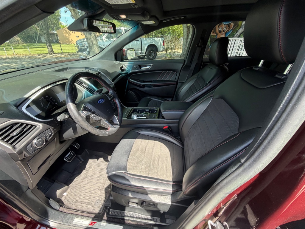2020 Ford Edge - $24,000