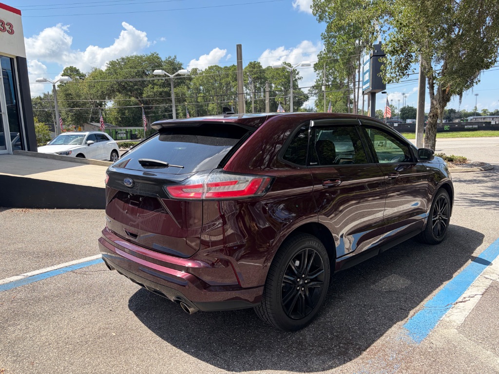 2020 Ford Edge - $24,000