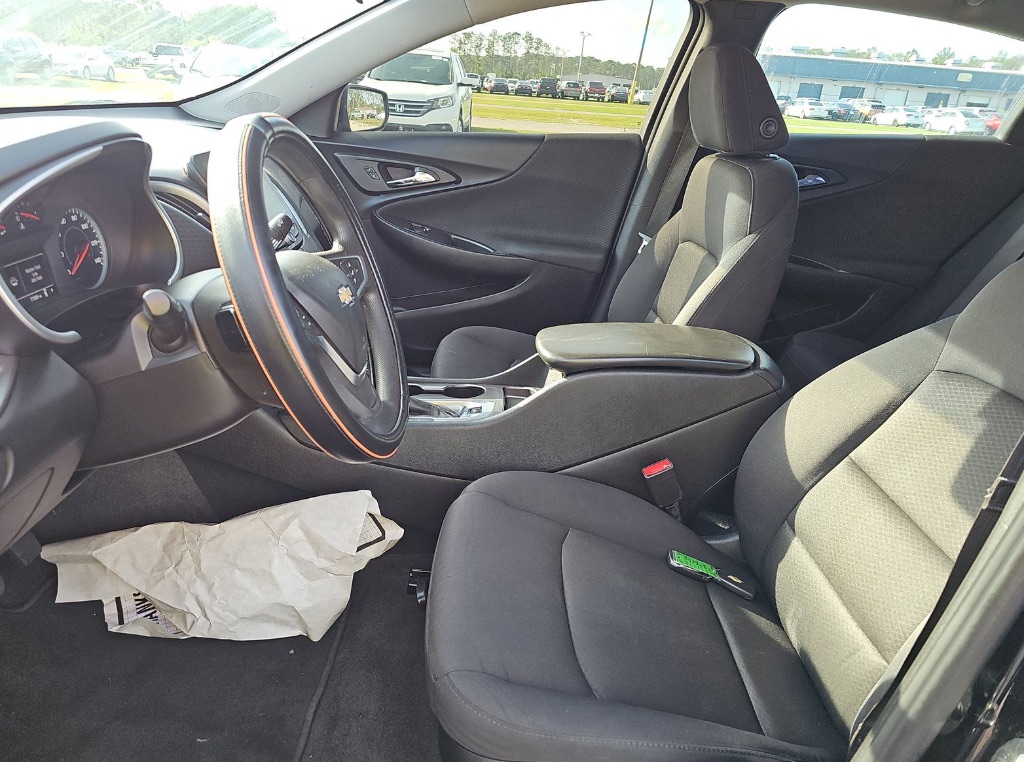 2023 Chevrolet Malibu - $16,500