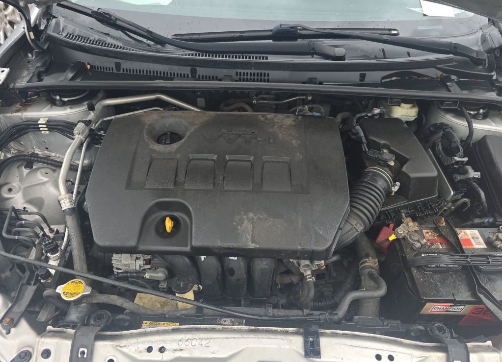 2015 Toyota Corolla - $10,400