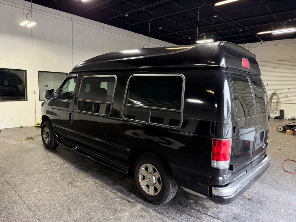 2004 Ford E-150 - $9,999