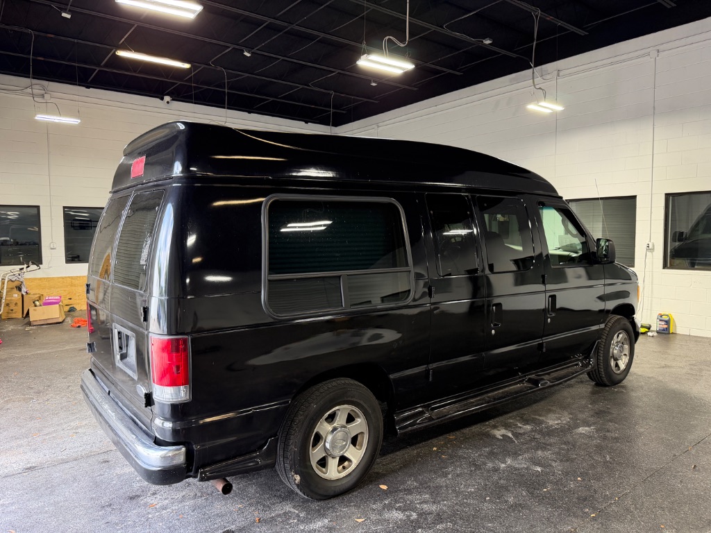 2004 Ford E-150 - $9,999