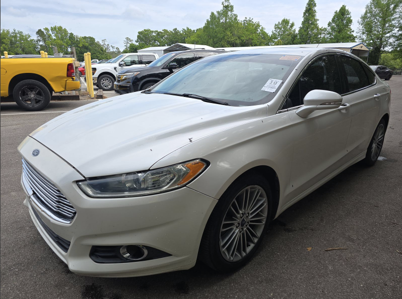 2014 Ford Fusion - $9,999
