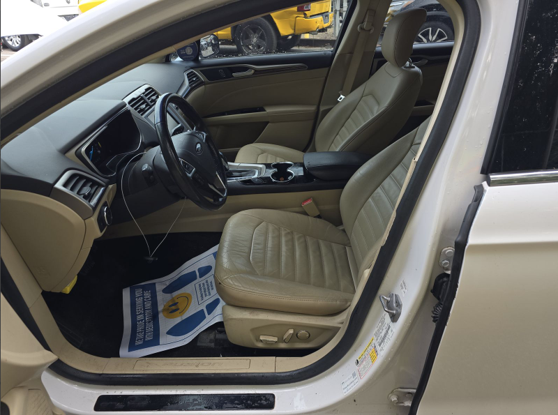 2014 Ford Fusion - $9,999