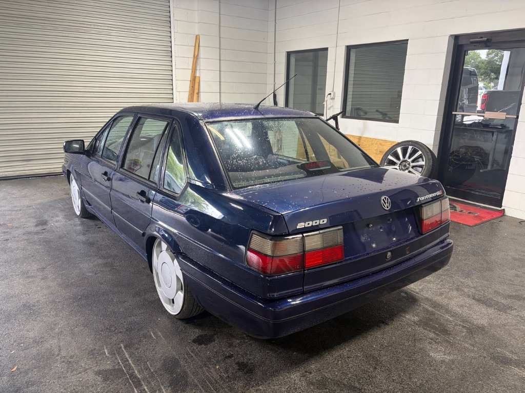 1997 Volkswagen Santana - $14,999