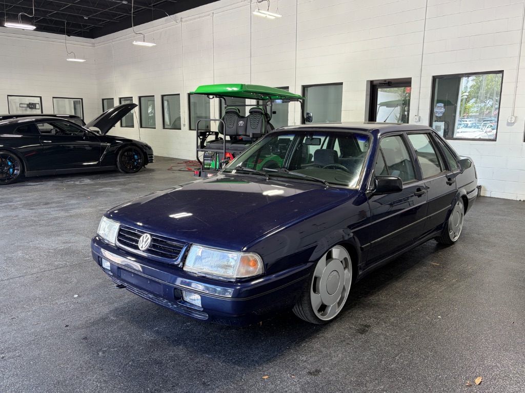 1997 Volkswagen Santana - $14,999