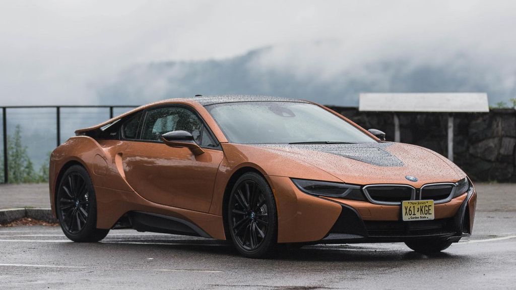 2015 BMW i8 - $54,995