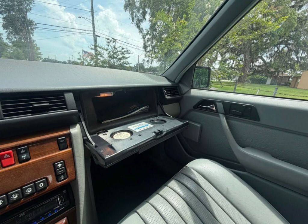 1987 Mercedes-Benz 300 - $10,999