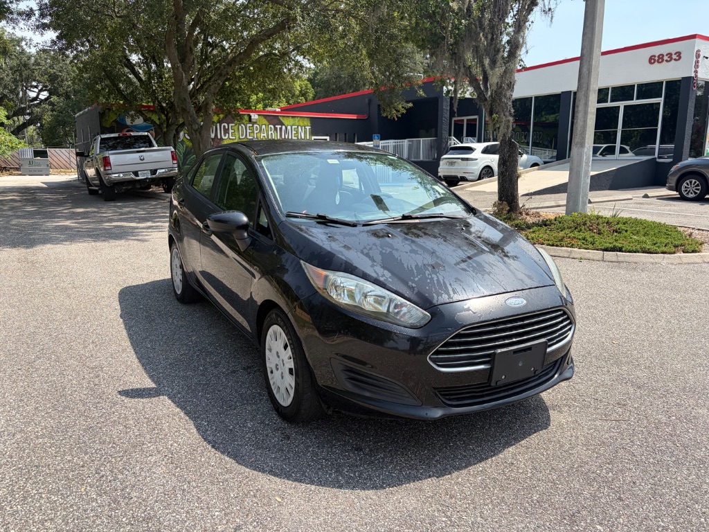 2014 Ford Fiesta - $9,999